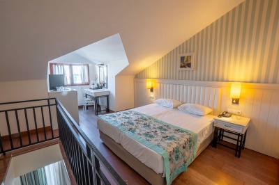 monachus_hotel_2021_dublex_family_room__5_400
